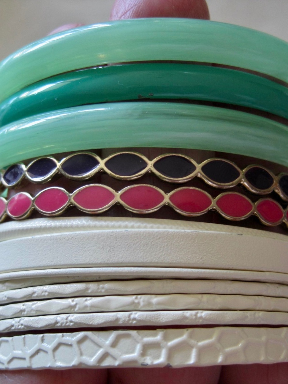 Mix Lot of Several Bangles Bracelets.